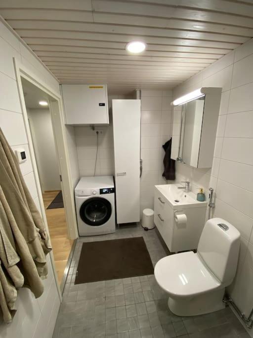 Modern Two Bedroom Apartment Near Helsinki Airport Вантаа Екстер'єр фото