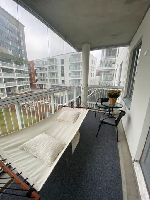 Modern Two Bedroom Apartment Near Helsinki Airport Вантаа Екстер'єр фото